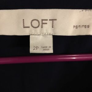 LOFT Tops - LOFT size 2 button down blouse LOFT Tops - LOFT size 2 button down blouse